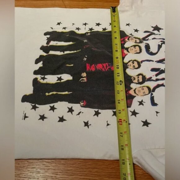 NSYNC T-Shirt Vintage Concert Tour 2001 Pop Odyssey Short Sleeve Size Small  EUC - Picture 7 of 8